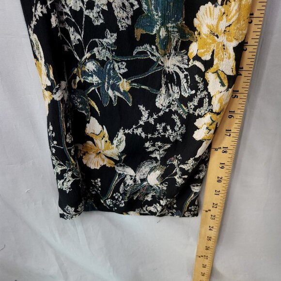 Free People Halter Wide Leg Jumpsuit Size 2 Cropped Floral Print Crinkle Fabric - Picture 8 of 16